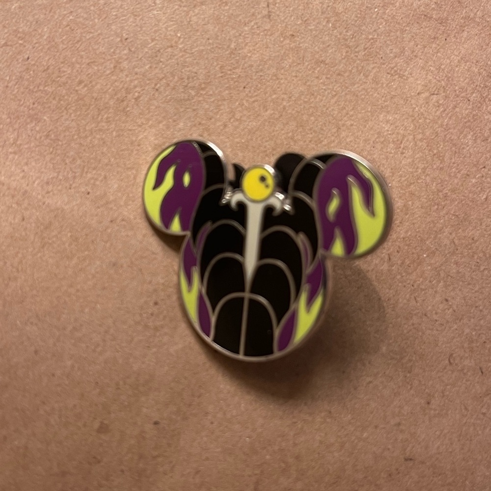 Disney Villains Mystery Pin - Maleficent